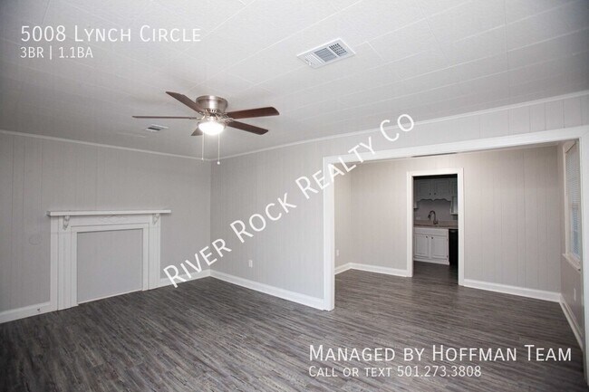 Building Photo - 5008 Lynch Dr