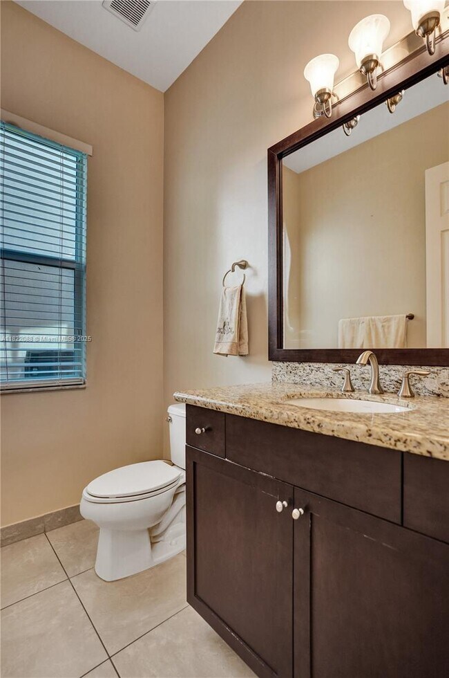 Building Photo - 8959 Cypress Grove Ln