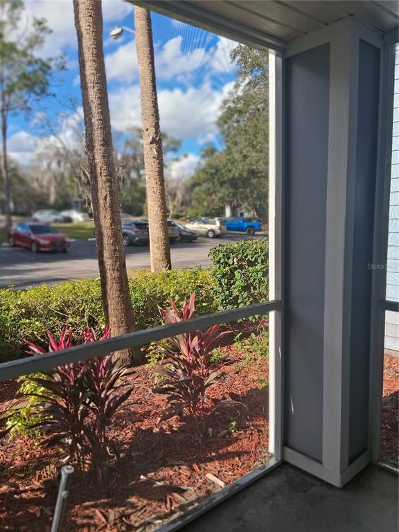 Building Photo - 2561 Grassy Point Dr