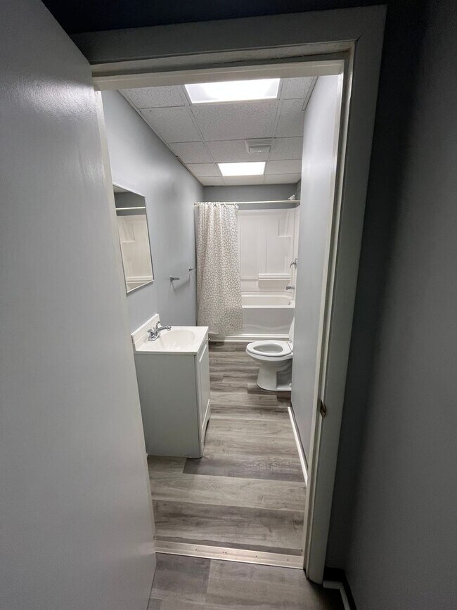 Building Photo - 34 N Baltimore Ave