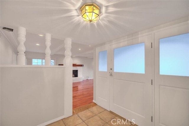 Building Photo - 3657 Sara Dr