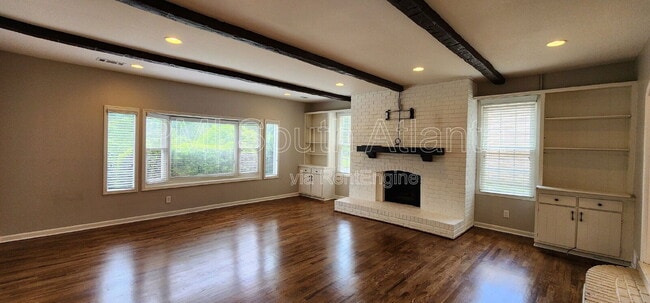 Building Photo - 40 Pheasant Dr SE