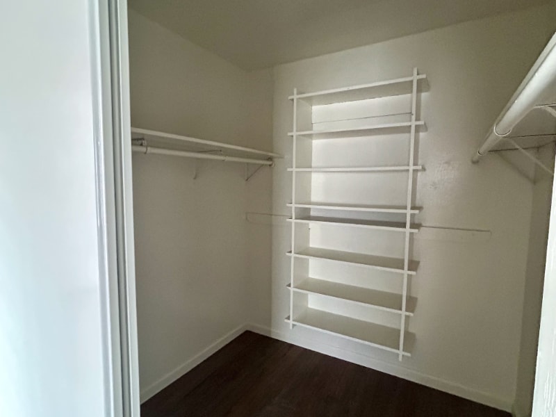 Building Photo - 897 K St