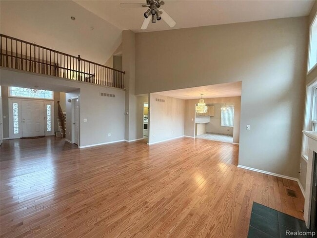 Building Photo - 28975 Hearthstone Dr