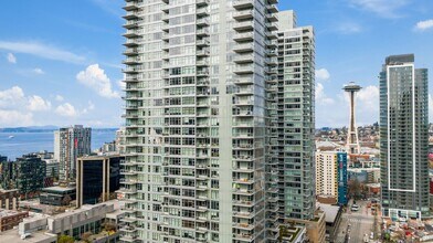 Building Photo - Stellar Denny Triangle Luxury Condo
