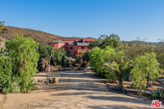 Building Photo - 34136 Mulholland Hwy