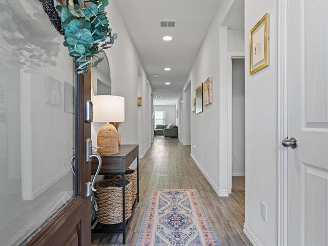 Building Photo - 6202 Halton Dr.