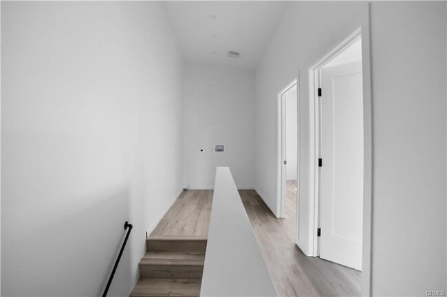 Building Photo - Brand new, never-lived-in ADU available for lease in the heart of Winnetka.