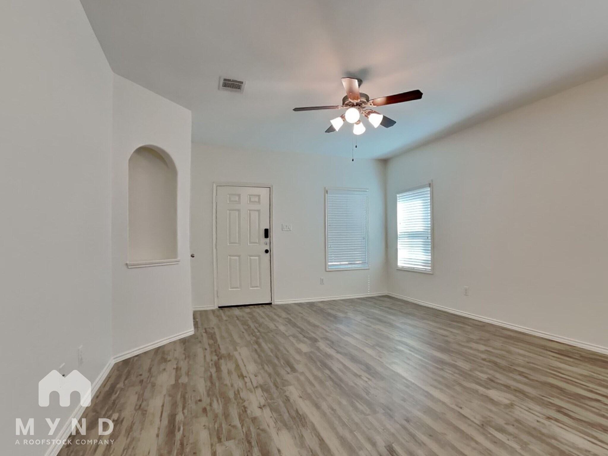 Building Photo - 1746 Cloister Dr