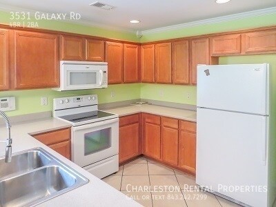 Building Photo - 3531 Galaxy Rd