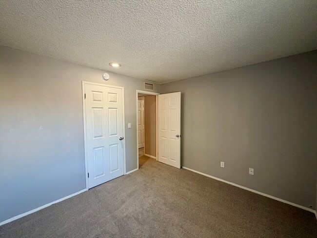 Building Photo - 303 Gage Blvd
