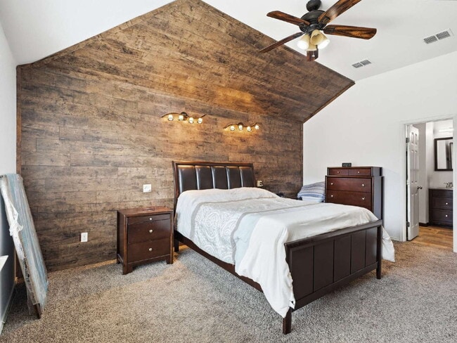 Building Photo - 1039 Wood Brook Dr