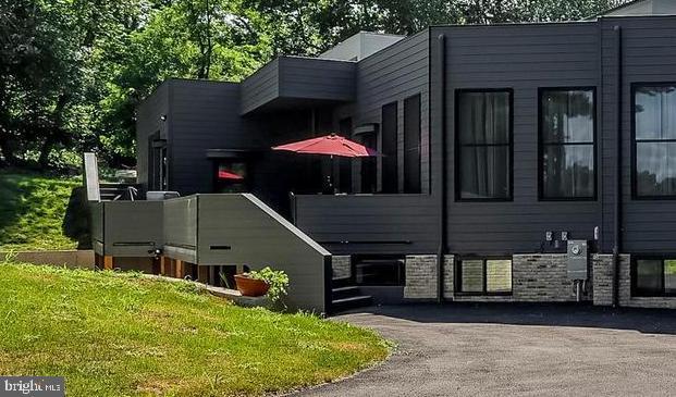 Building Photo - 6325 Johensu Dr