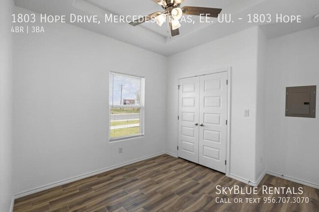 Building Photo - 1803 Hope Dr
