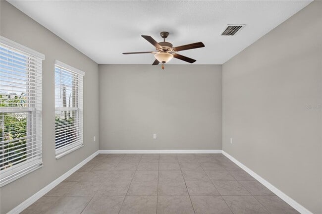 Building Photo - 5420 Leslie Canyon Dr