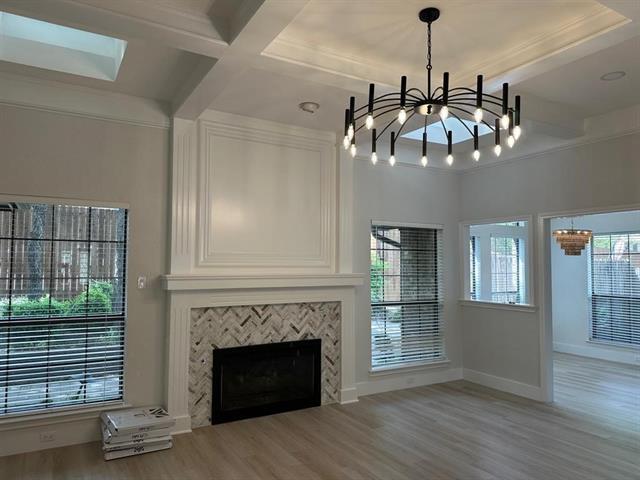 Building Photo - 2109 S Winding Creek Dr