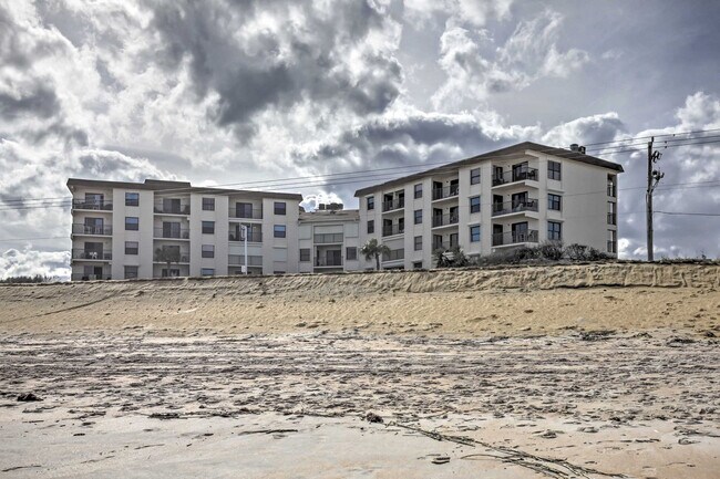 Building Photo - 2730 Ocean Shore Blvd