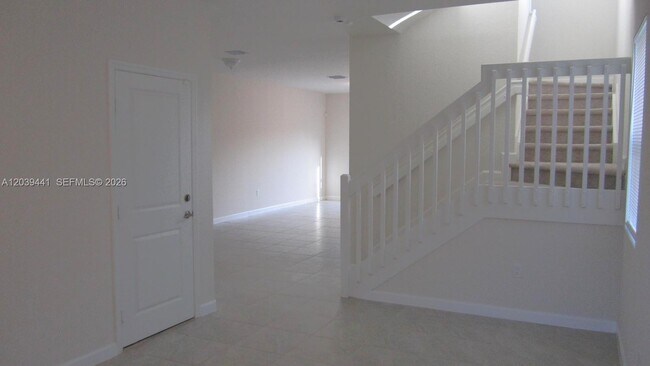 Building Photo - 16225 SW 288th Terrace