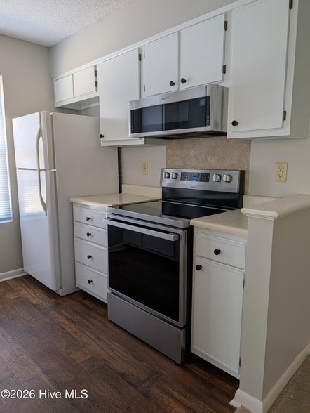 Building Photo - 1203 Wilshire Cir