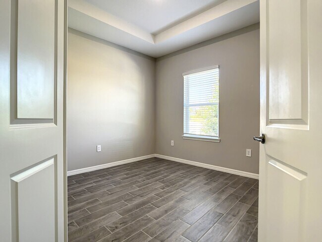 Building Photo - Crestview New Build Single Family Home