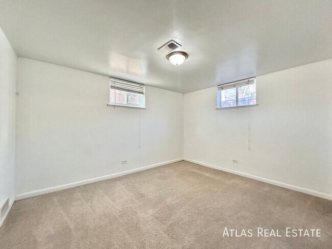 Building Photo - 2353 S Sherman St