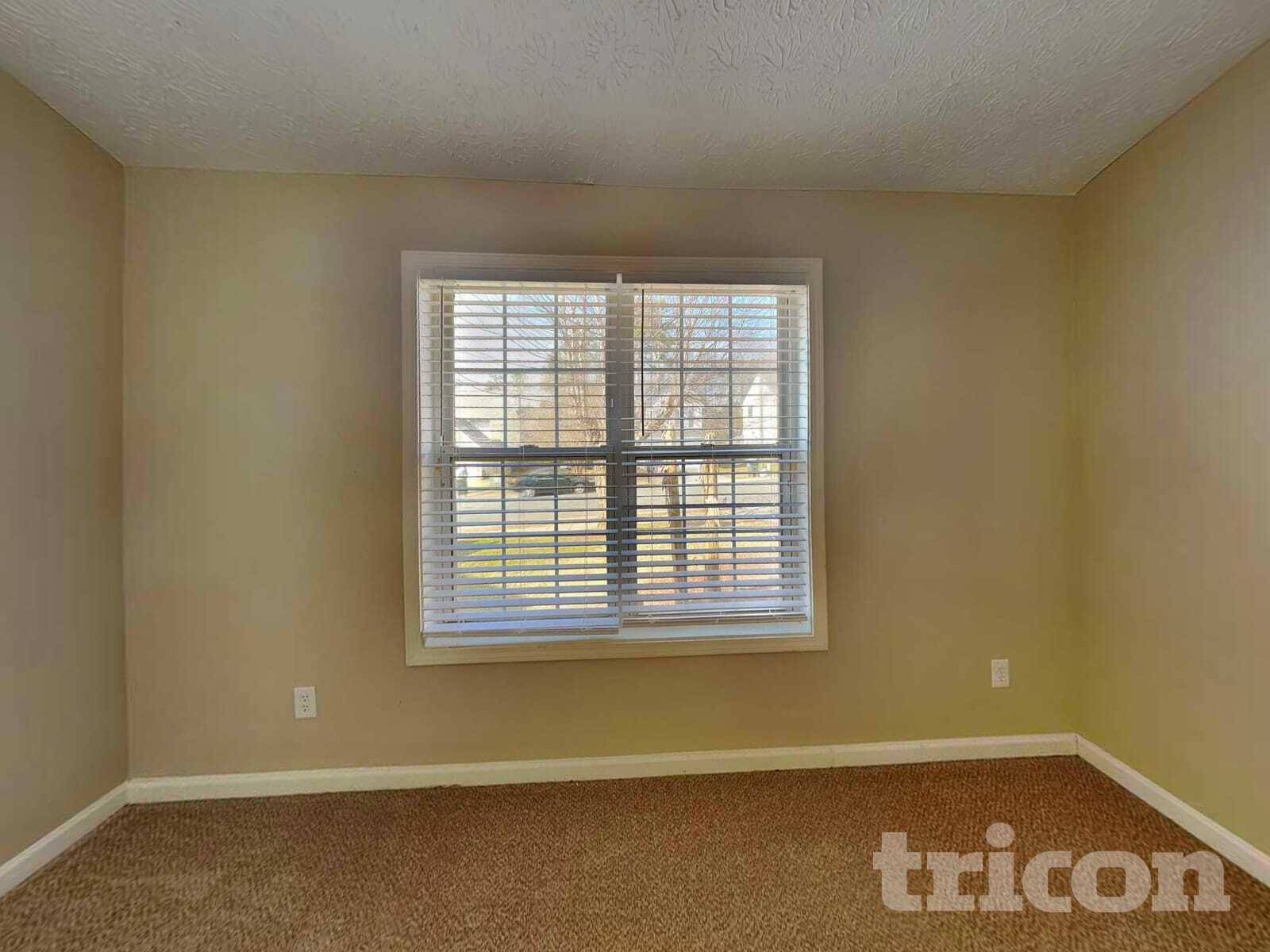 Building Photo - 1403 Westward Dr SW