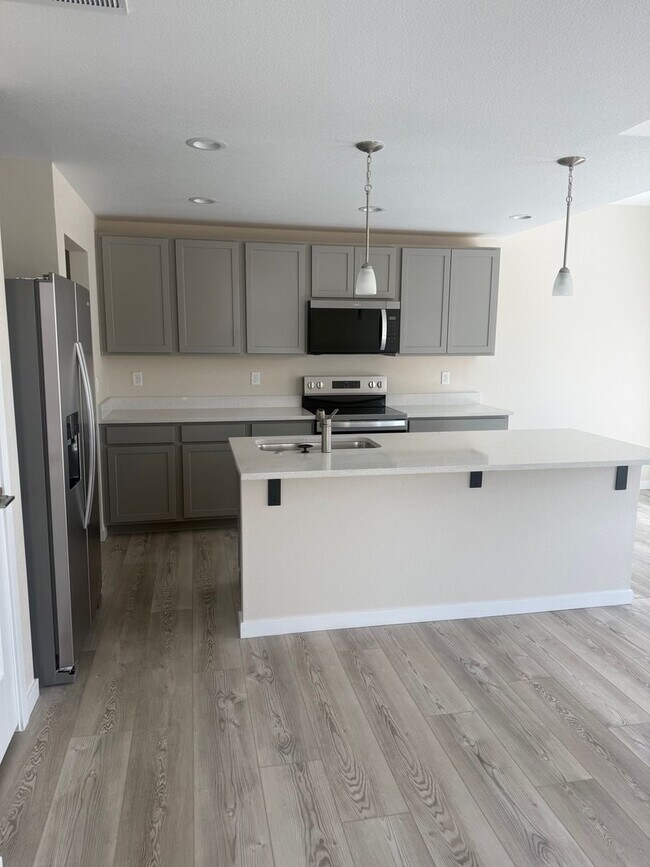 Building Photo - New Construction Townhome in University Park