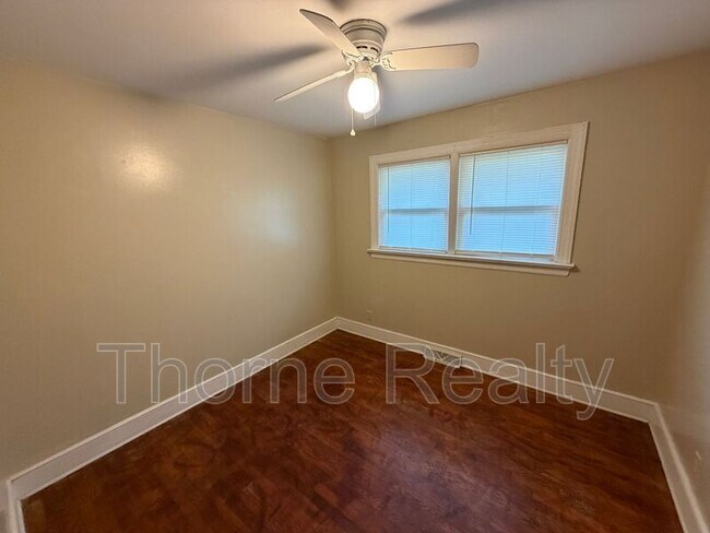 Building Photo - 6831 West Mount Drive