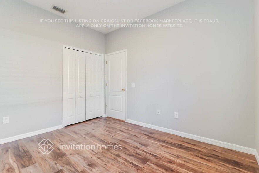 Building Photo - 22622 Marsh Wren Dr