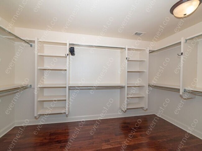 Building Photo - 6587 Westminster