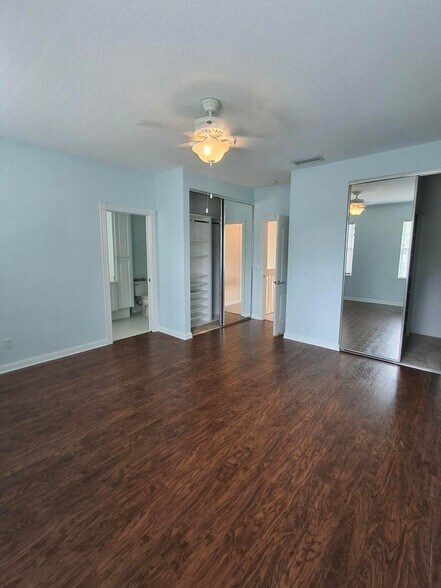 Building Photo - 156 Santa Barbara Way