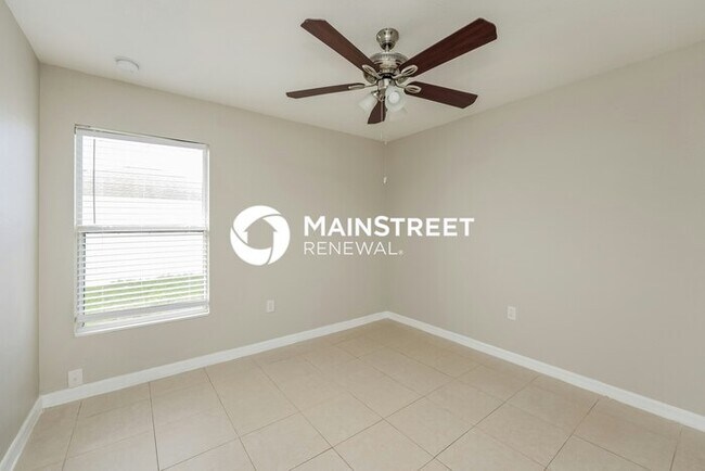 Building Photo - 4 Bedroom Pet-Friendly Home in Lehigh Acres, FL with Main Street Renewal