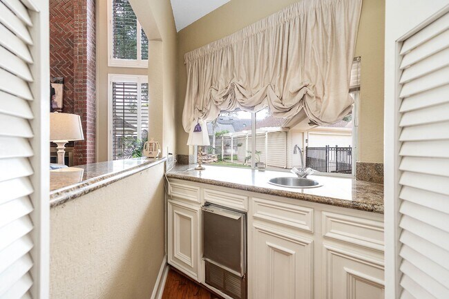 Building Photo - 3702 Belle Grove Ln