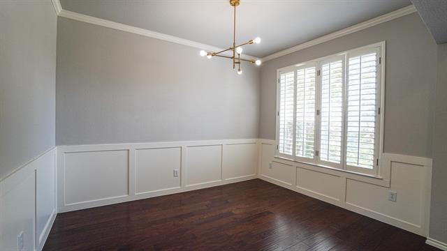 Building Photo - 2210 Garden Crest Dr