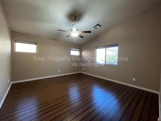 Building Photo - 12022 W Morning Dove Dr