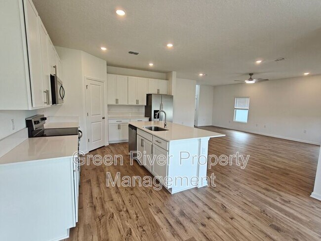 Building Photo - 5724 Lagoon Cruise Wy