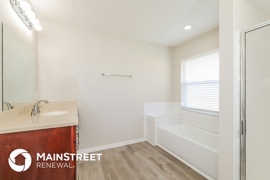 Building Photo - 171 Bergen Cir