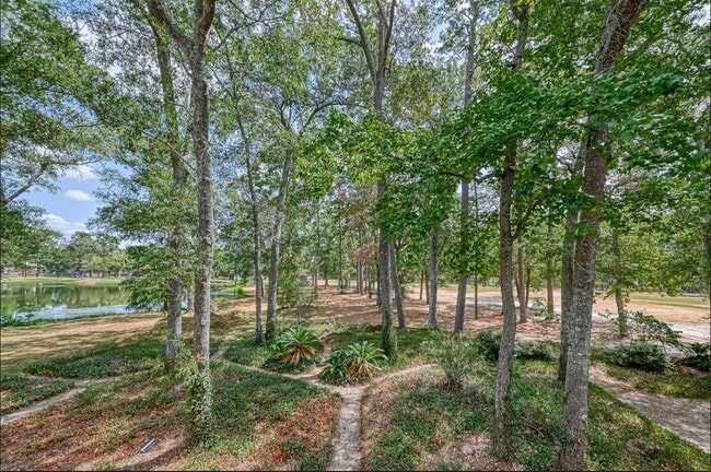 Building Photo - 1746 Cloister Dr