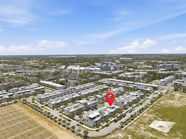 Building Photo - 25847 SW 145th Ave