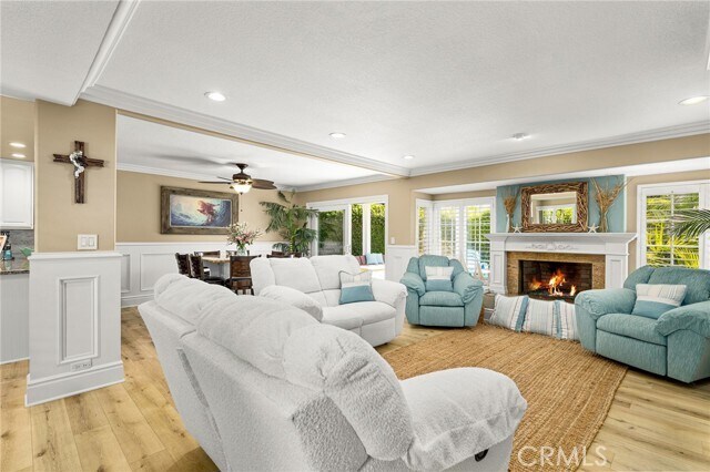 Building Photo - 9442 Tiki Cir