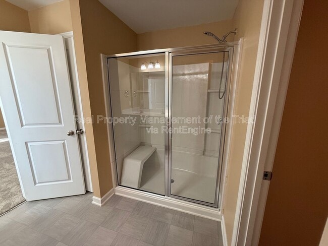 Building Photo - 610 Spaulding St