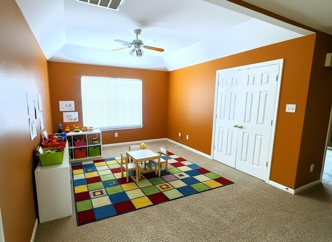 Building Photo - 1111 Mulberry Ln