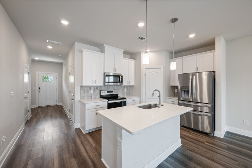 Building Photo - 4509 Skywood Ln