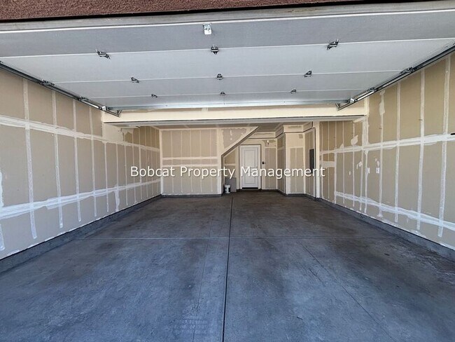 Building Photo - 3601 Pulsar Ln