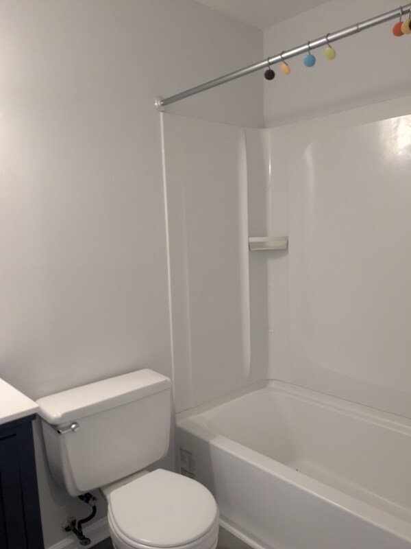 Building Photo - 2111 Peppertree St