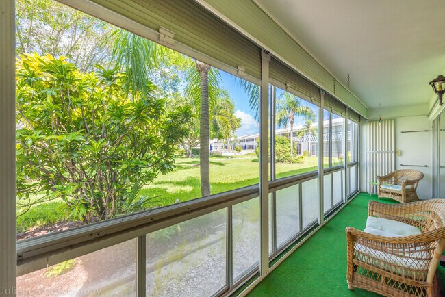 Building Photo - 331 Tequesta Dr