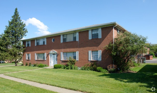 Building Photo - 4976-4988 Arbor Village Dr