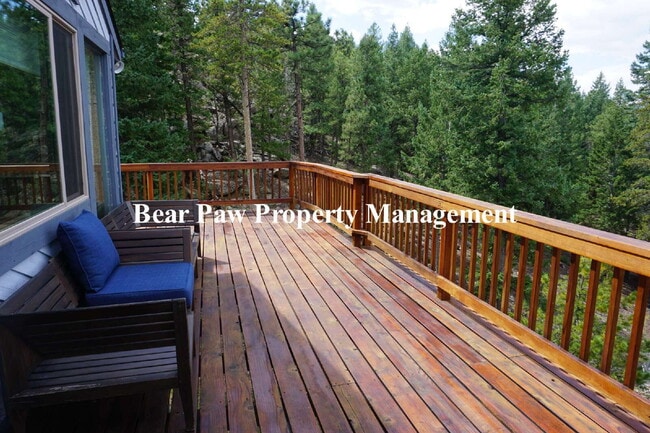 Building Photo - SHORT TERM, FULLY FURNISHED home in Evergr...