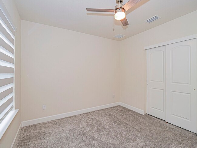 Building Photo - 5204 Jasper Square