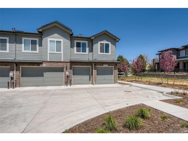 Building Photo - 14762 E Belleview Ave